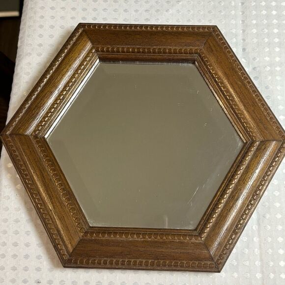 Vintage Homco Wooden Octagonal Beveled Accent Mirror - Picture 4 of 5
